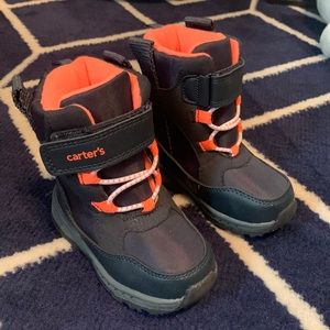 Carters snow boots, worn once. Size 7
